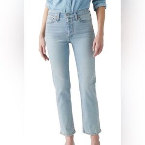 Levi’s Wedgie Straight women’s Jeans size 25 The Bells and Whistles